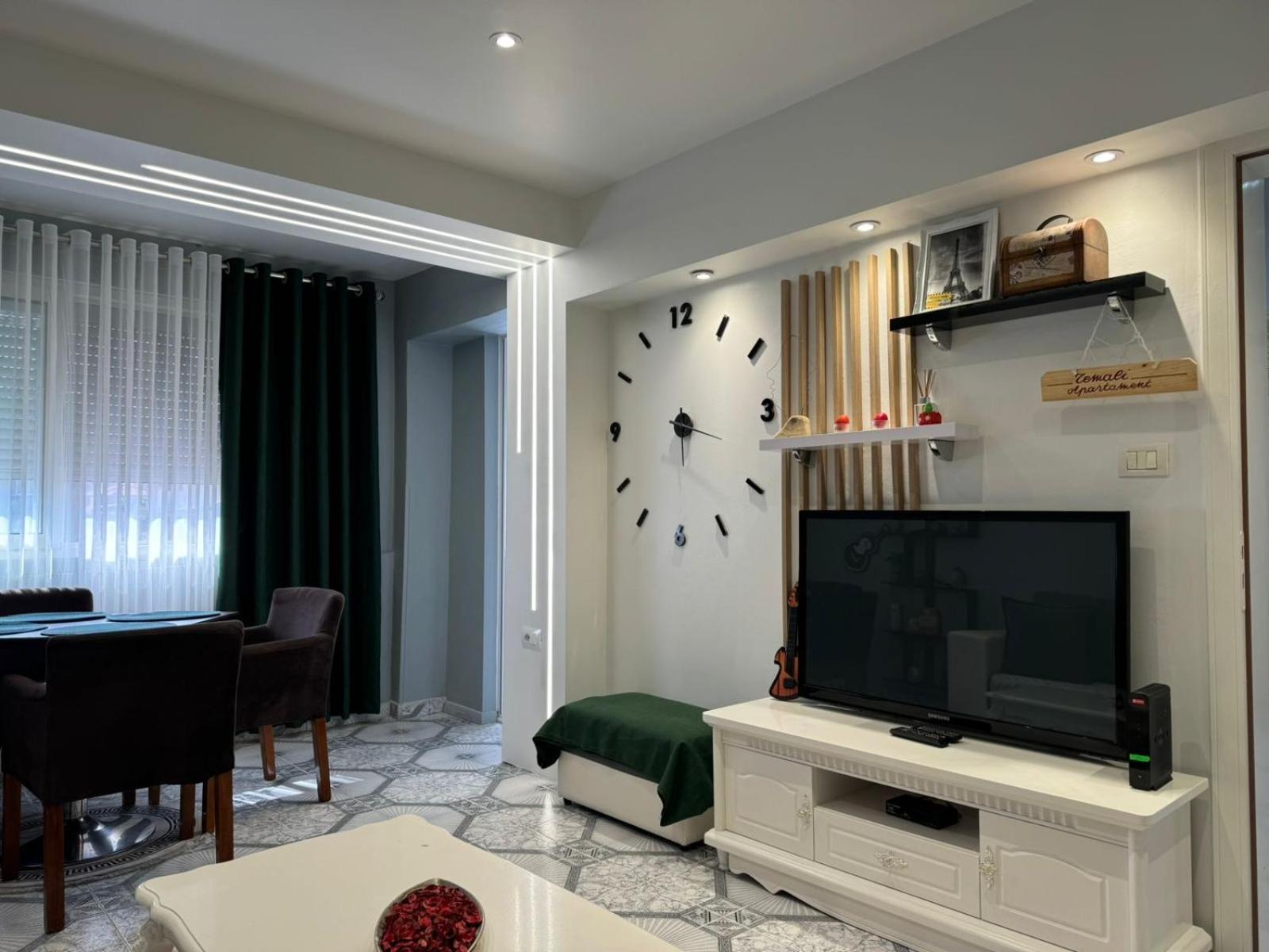 Temali Apartment Shkodër Exteriör bild